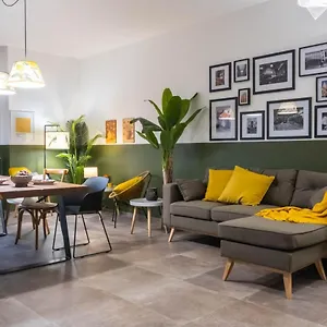 https://la-casa-di-pi-appartamento-ad-un-passo-da-milano-mind.it-lombardy.com